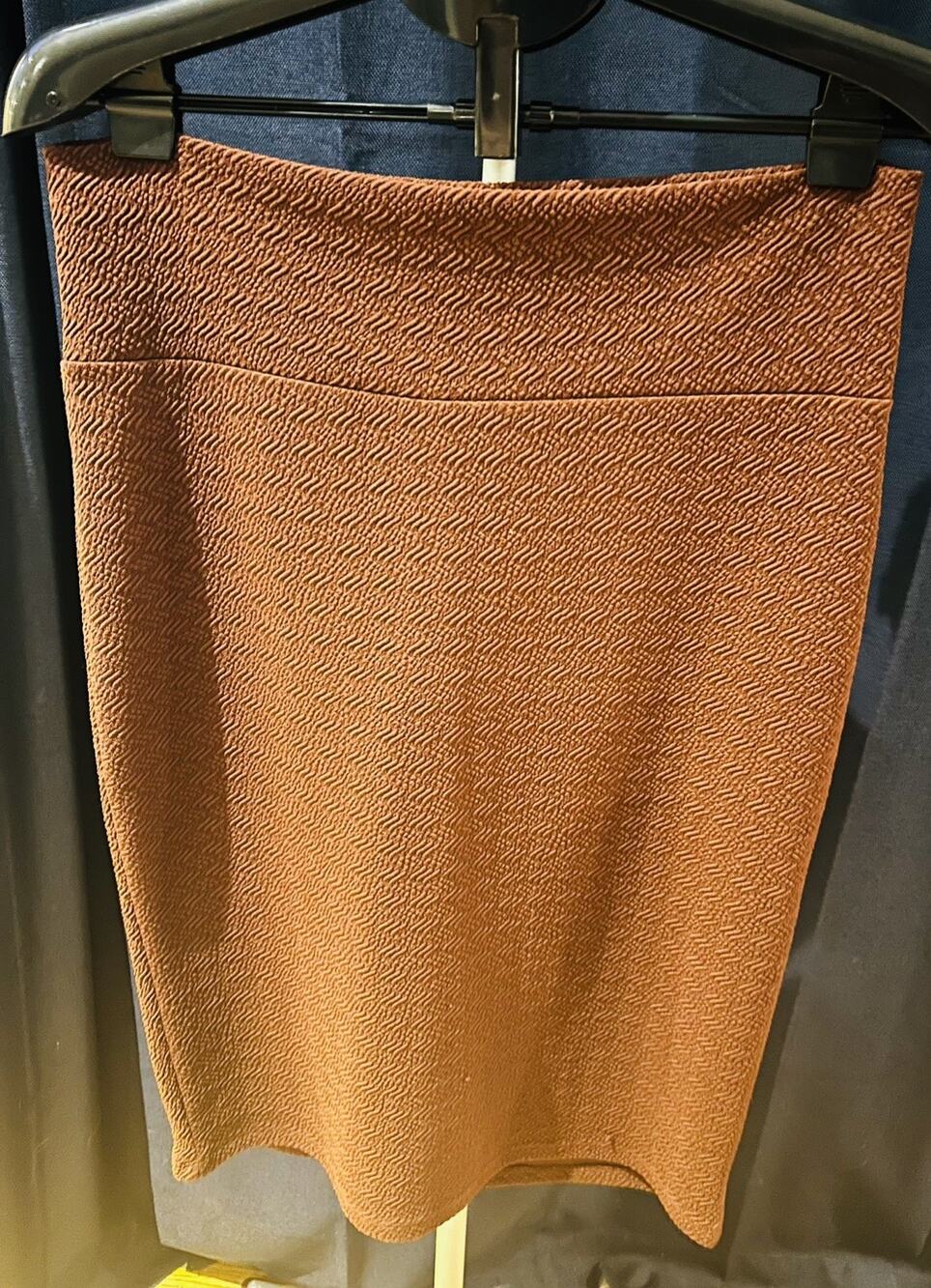 Lularoe Red Pencil Skirt Women's size L